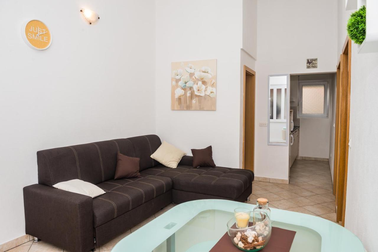 Apartments Slavka Rogoznica  Eksteriør bilde