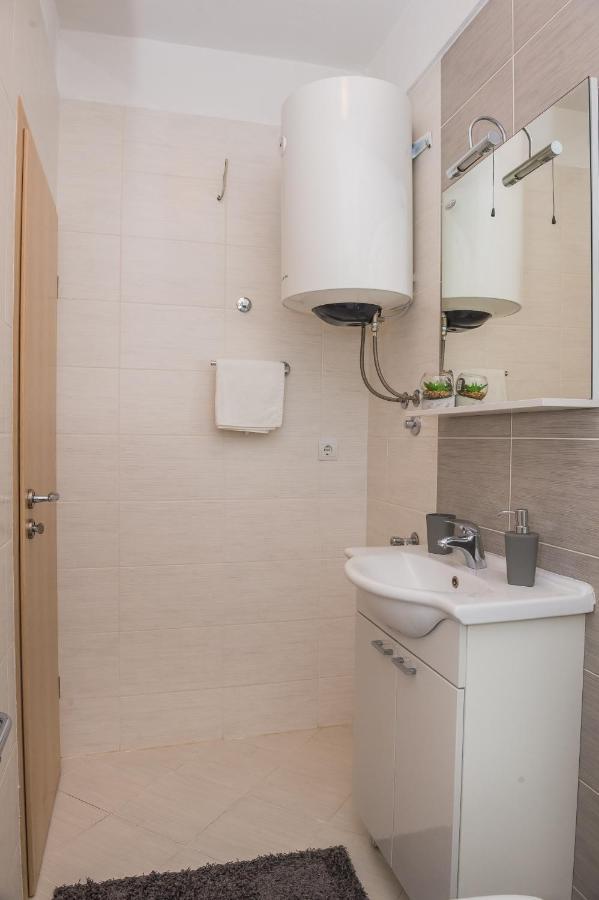 Apartments Slavka Rogoznica  Eksteriør bilde