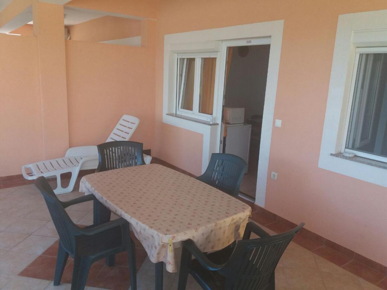 Apartments Slavka Rogoznica  Rom bilde